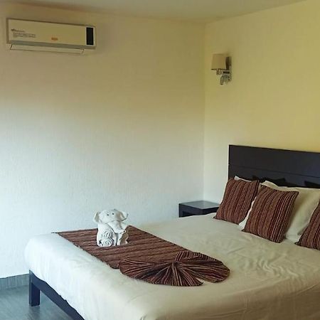 Hotel Punta Galeria Morelia Eksteriør bilde