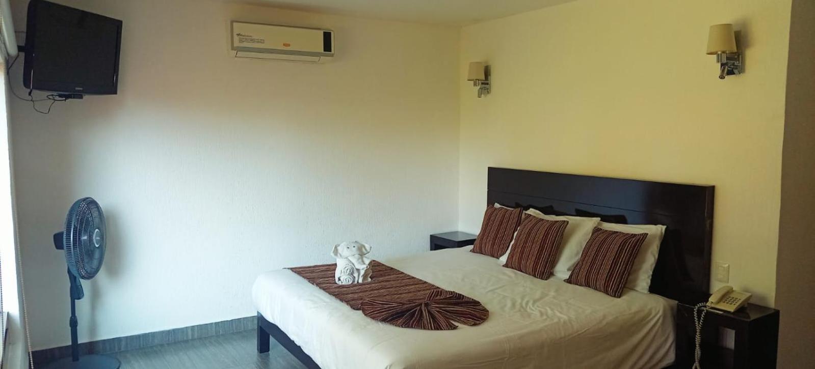 Hotel Punta Galeria Morelia Eksteriør bilde