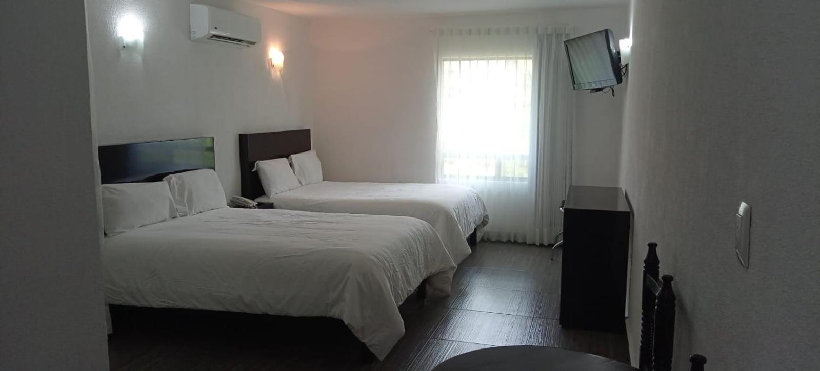 Hotel Punta Galeria Morelia Eksteriør bilde