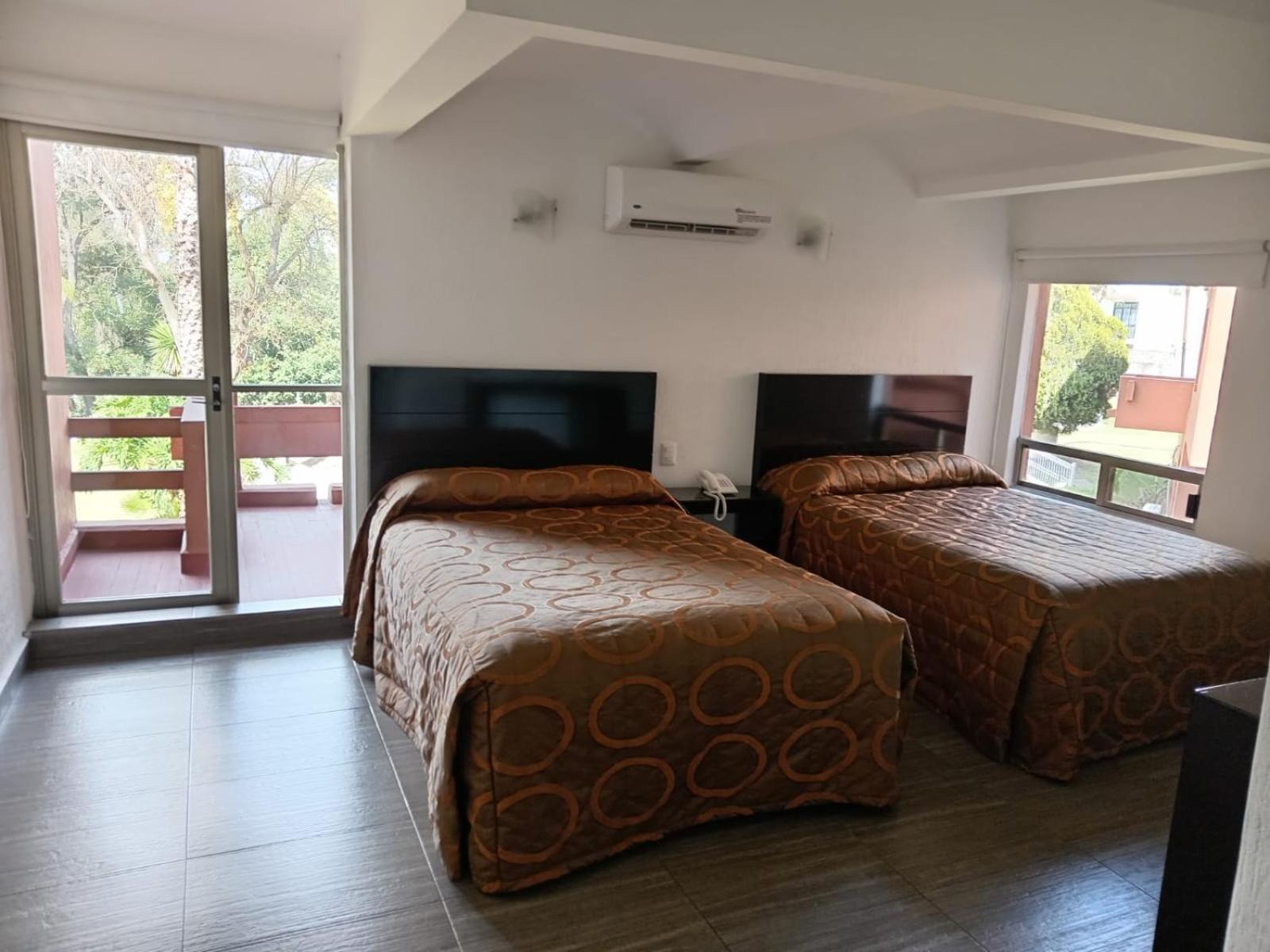 Hotel Punta Galeria Morelia Eksteriør bilde